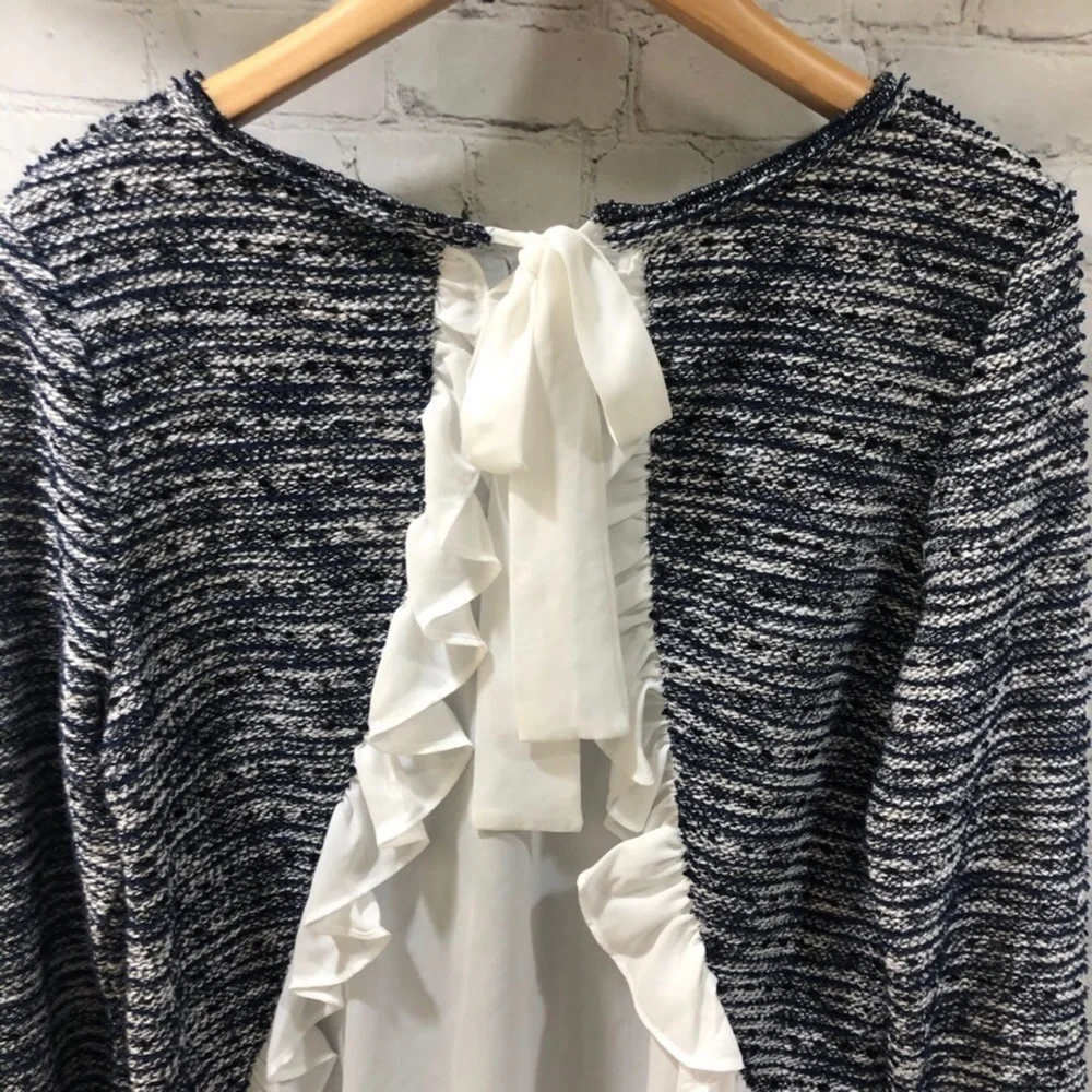 Melloday Top Ruffle Back Faux Blouse Blue White Size Large - Picture 5 of 9